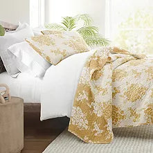 All Season 3-Piece Mustard Distressed Bouquet Reversible Microfiber Quilt Set, Full/Queen