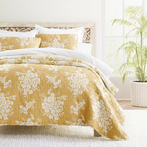 All Season 3-Piece Mustard Distressed Bouquet Reversible Microfiber Quilt Set, Full/Queen