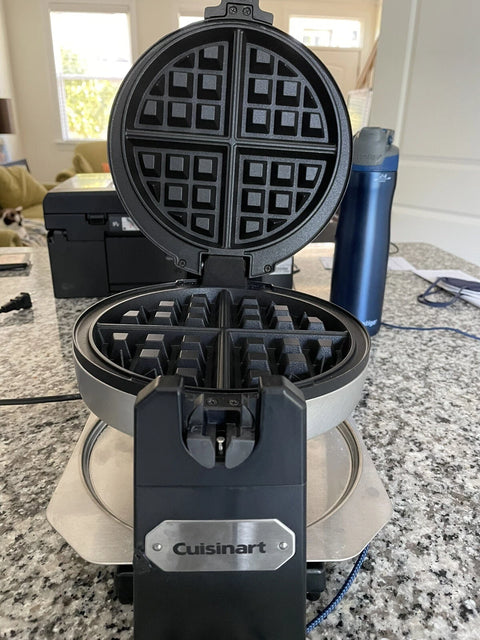 Waring Four Slice Belgian Waffle Maker WAF-F10